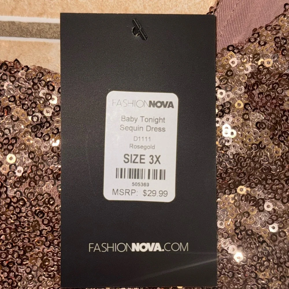 Fashion Nova Glittering Strapless Dress - Gold - Picture 2 of 2